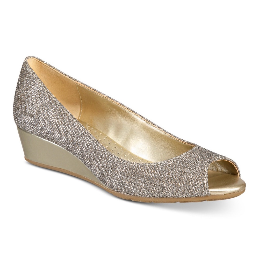 Chic Gold Peep-Toe Wedge Shoes